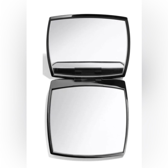 Black Chanel Double Mirror - Picture 2 of 3